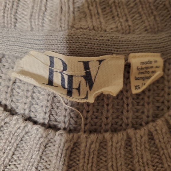Revolution cream and grey knit sweater - Picture 2 of 2